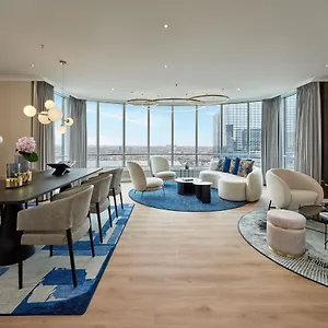 ***** Hotel Marriott Netherlands